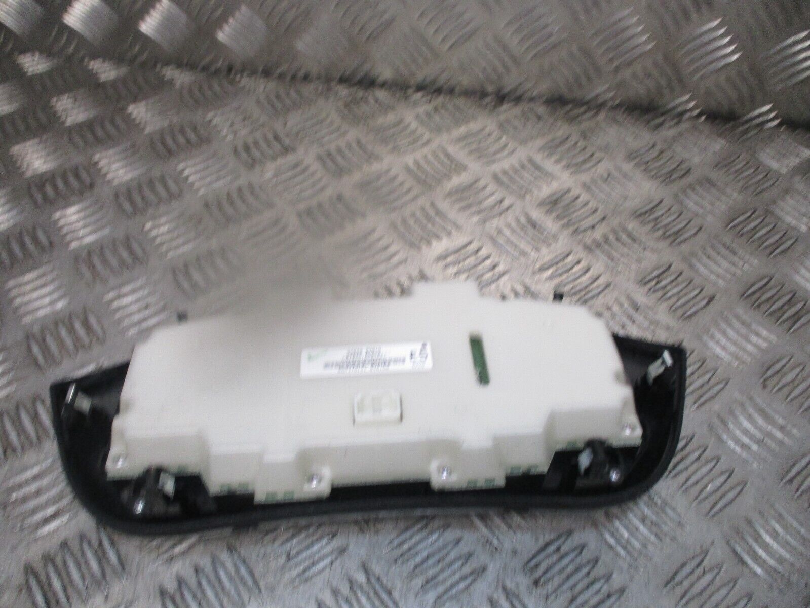 2015 GENUINE NISSAN JUKE HEATER AC CLIMATE CONTROL SWITCH PANEL 24845BV81D - Image 3