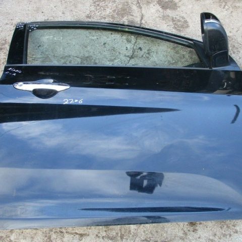 2016 KIA PICANTO FRONT RIGHT DRIVER SIDE BARE SHELL DOOR IN GOOD CONDITION