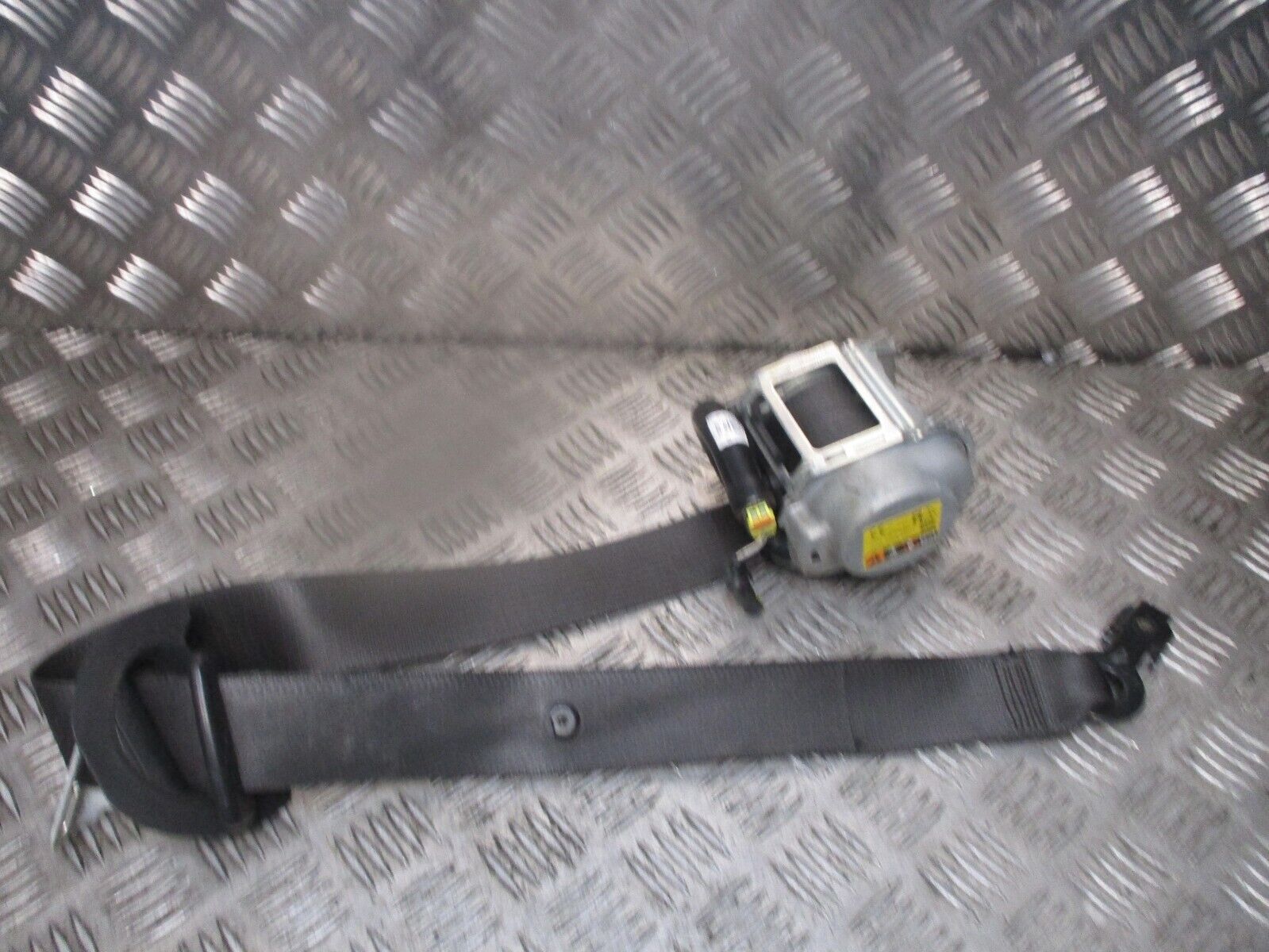 2015 GENUINE VAUXHALL ASTRA FRONT RIGHT DRIVER SIDE SEAT BELT 34203696A