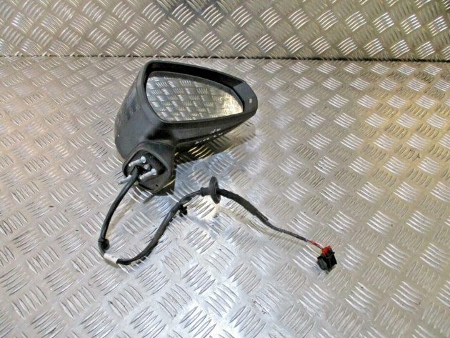 2016-2020 GENUINE AUDI A3 FRONT RIGHT DRIVER SIDE DOOR WING MIRROR  OSF - Image 4