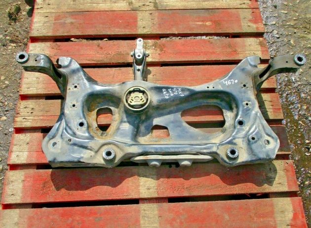 2013-19 GENUINE VW GOLF R MK7 GTD FRONT SUBFRAME 5Q0199315R 5Q0199855J