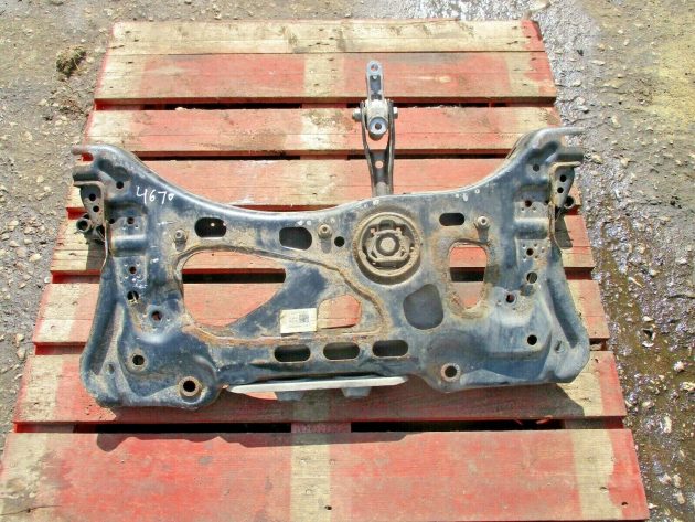 2013-19 GENUINE VW GOLF R MK7 GTD FRONT SUBFRAME 5Q0199315R 5Q0199855J - Image 4