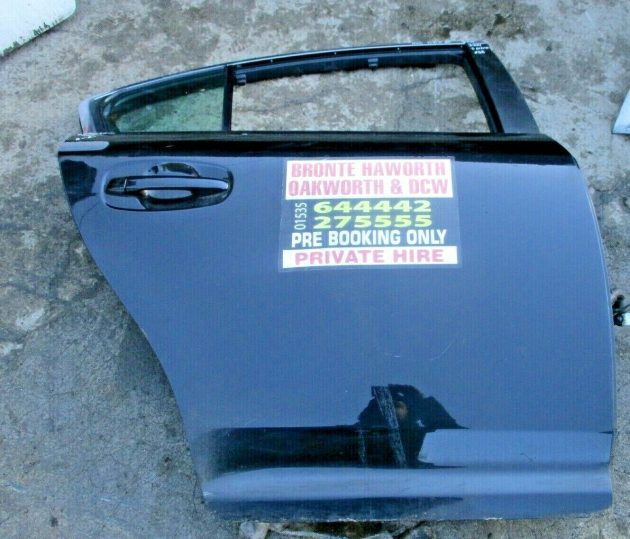2013 GENUINE TOYOTA AVENSIS REAR RIGHT DRIVER SIDE BARE DOOR IN GOOD CONDITION