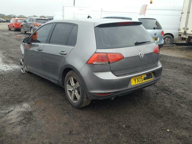 GOLF MK7 7.5 1.6 DIESEL BREAKING SPARES PARTS ENGINE BUMPER LIGHT BOOT CALIPER - Image 3