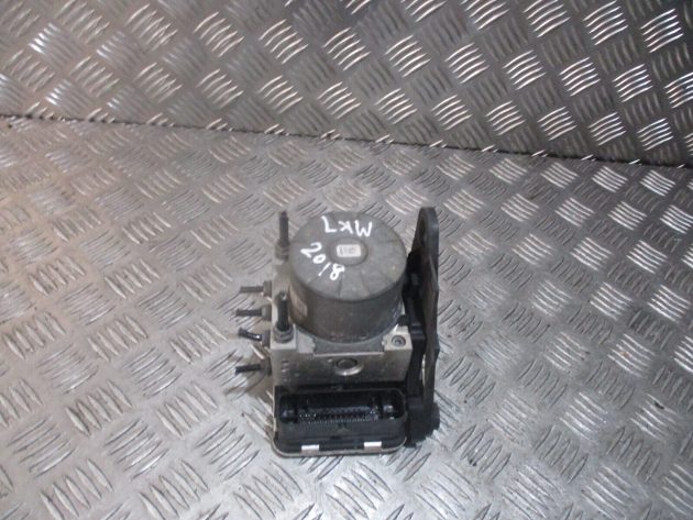 2018 GENUINE VW GOLF MK7 1.6 DIESEL ABS PUMP MODULATOR 5Q0614517CQ - Image 2