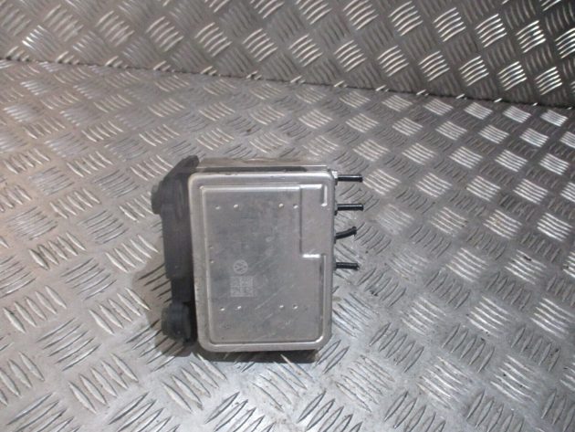 2018 GENUINE VW GOLF MK7 1.6 DIESEL ABS PUMP MODULATOR 5Q0614517CQ - Image 4