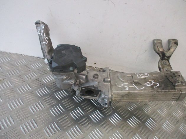 2013 GENUINE MERCEDES E CLASS SPRINTER 2.1 DIESEL EGR VALVE COOLER A6511420467 - Image 4
