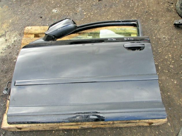 2012 GENUINE AUDI A3 FRONT LEFT PASSENGER SIDE BARE SHELL DOOR IN GOOD CONDITION - Image 3