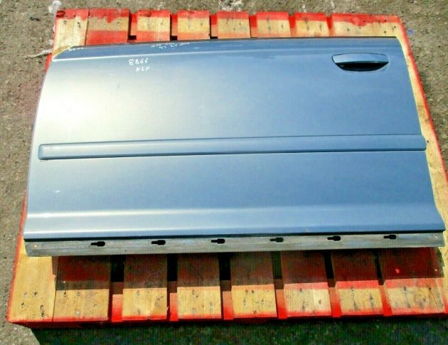 2010 AUDI A3 SLINE FRONT PASSENGER SIDE BARE SHELL DOOR IN MINT CONDITION NSF