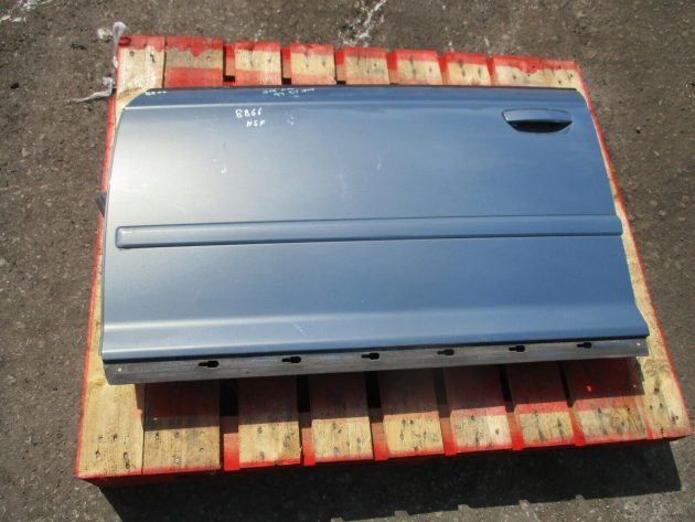2010 AUDI A3 SLINE FRONT PASSENGER SIDE BARE SHELL DOOR IN MINT CONDITION NSF - Image 2