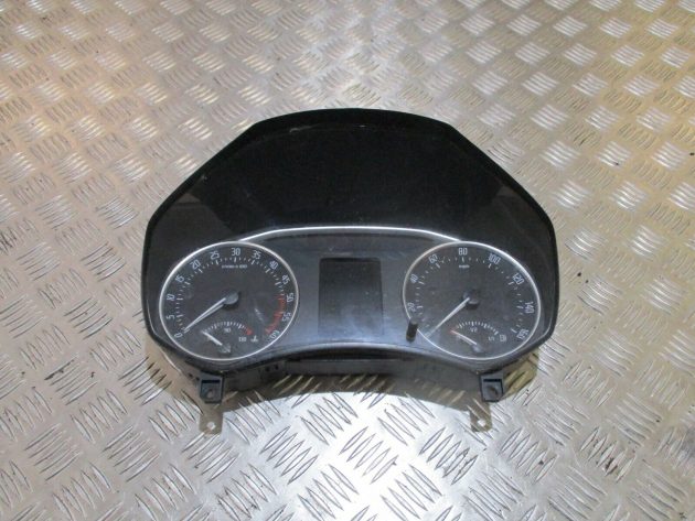 2009-2012 SKODA OCTAVIA 1.6 TDI SPEEDOMETER INSTRUMENT CLUSTER CLOCKS 1Z0920943S