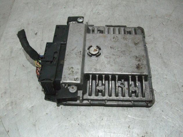 2010-2014 GENUINE VW POLO MK5 1.2 TSI ENGINE CONTROL UNIT MODULE ECU 03F906070D - Image 2