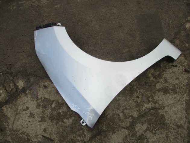 2014 GENUINE HYUNDAI I10 FRONT RIGHT DRIVER SIDE DOOR WING IN GOOD CONDITION - Image 5