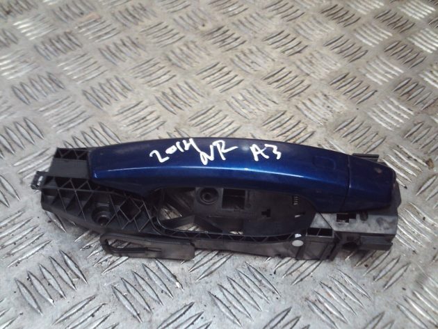 2014 GENUINE AUDI A3 REAR LEFT PASSENGER SIDE EXTERIOR DOOR HANDLE NSR - Image 2