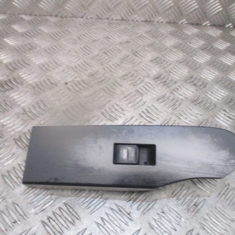 2015 GENUINE TOYOTA AURIS FRONT LEFT PASSENGER SIDE WINDOW SWITCH 74232-02E00