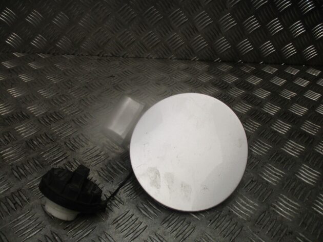 2012 GENUINE KIA PICANTO REAR FUEL FILLER FLAP CAP COVER 69510-1Y000 - Image 2
