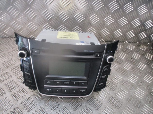 2014 GENUINE HYUNDAI I30 RADIO STEREO CD PLAYER HEAD UNIT 96170A6210GU - Image 2
