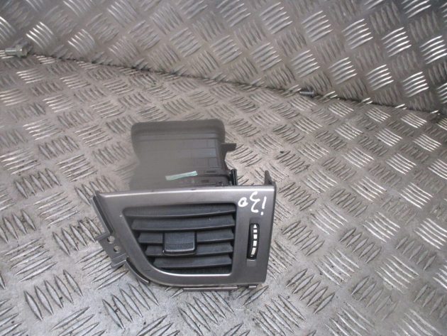 2014 GENUINE HYUNDAI I30 FRONT RIGHT DRIVER SIDE HEATER AIRVENT 97490A6000 - Image 2