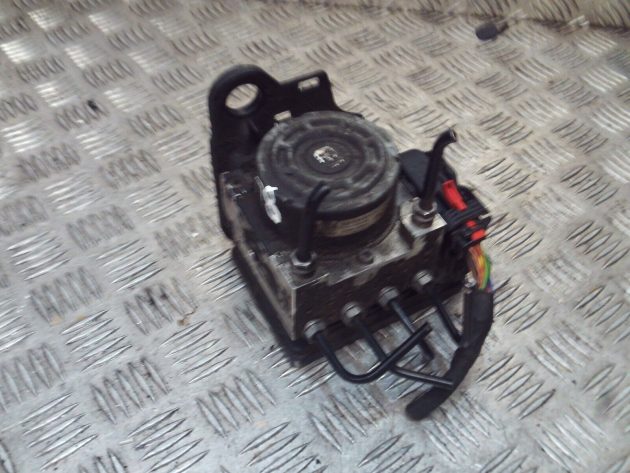 2016 GENUINE AUDI A3 8V ABS PUMP CONTROL UNIT MODULE 3Q0614517T 3Q0907379T - Image 2