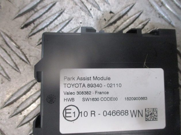 2015 GENUINE TOYOTA AURIS PDC PARK ASSIST CONTROL MODULE ECU 89340-02110 - Image 2