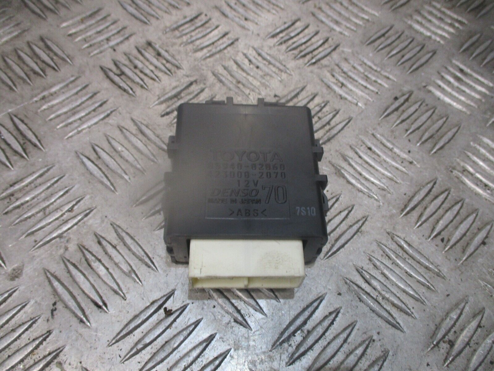 2015 GENUINE TOYOTA AURIS WIPER CONTROL MODULE ECU 85940-02060 - Image 3