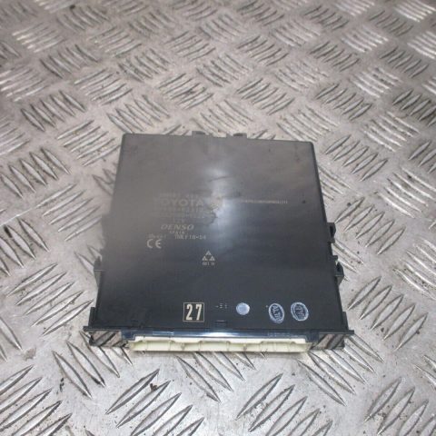 2015 GENUINE TOYOTA AURIS SMART KEY CONTROL MODULE ECU 8999002370