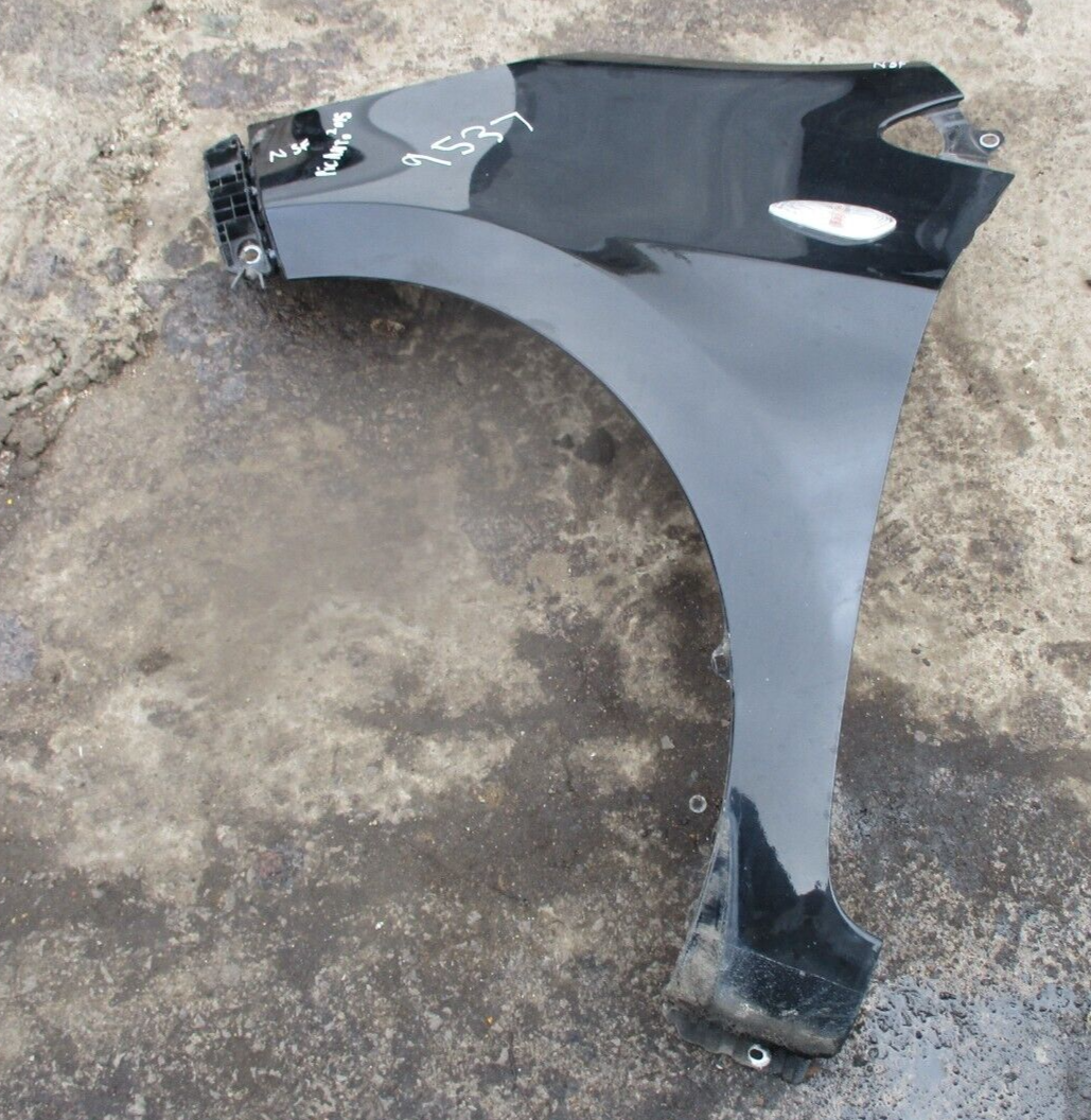2015 GENUINE KIA PICANTO FRONT LEFT PASSENGER SIDE WING FENDER