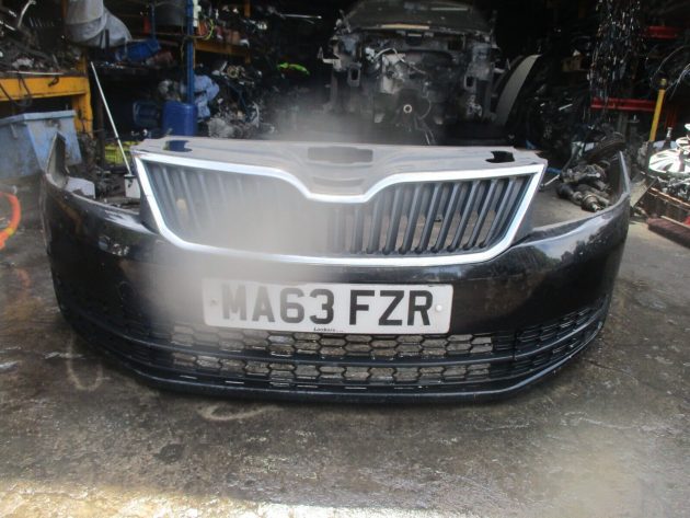 2013 GENUINE SKODA RAPID FRONT COMPLETE BUMPER - Image 2