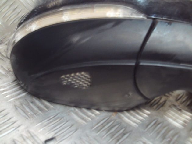 2012 GENUINE VW PASSAT B7 FRONT RIGHT DRIVER SIDE WING MIRROR 3C08579834A - Image 3