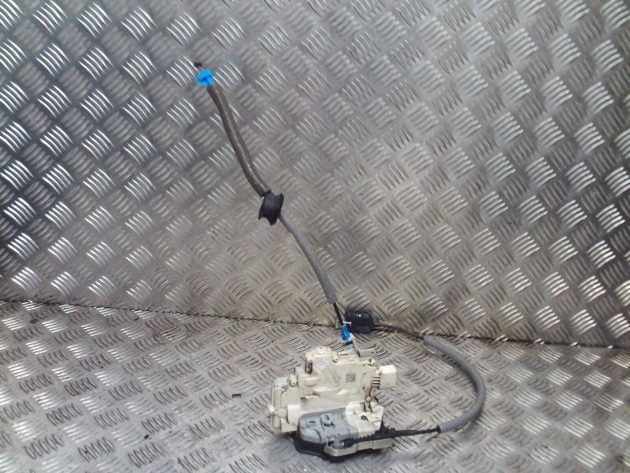 2014 GENUINE VW AUDI A3 8V REAR RIGHT DRIVER SIDE DOOR LOCK MECHANISM 4G0839016 - Image 2