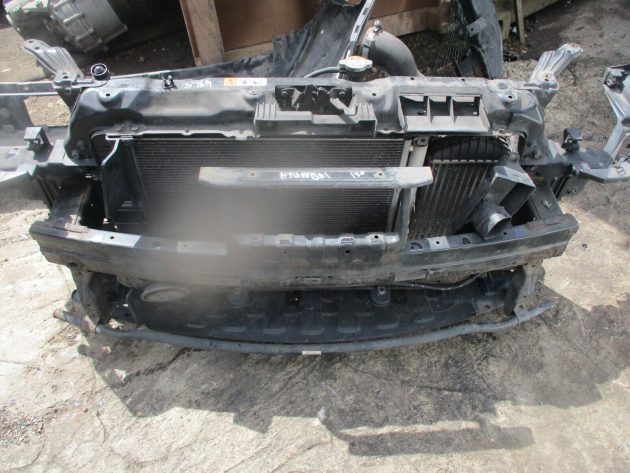 2013 GENUINE HYUNDAI I30 1.6TDI FRONT COMPLETE RADIATOR RAD PACK - Image 3