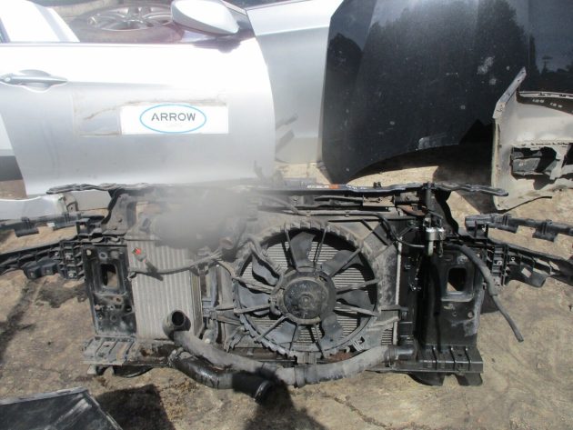 2013 GENUINE HYUNDAI I30 1.6TDI FRONT COMPLETE RADIATOR RAD PACK - Image 5