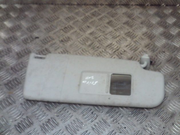 2011 GENUINE VW SCIROCCO FRONT RIGHT DRIVER SIDE SUNVISOR OSF - Image 3
