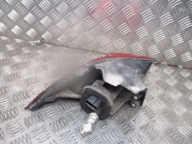 2018 GENUINE VW GOLF MK7.5 REAR RIGHT DRIVER SIDE TAILLIGHT LAMP 5G0945096Q - Image 3