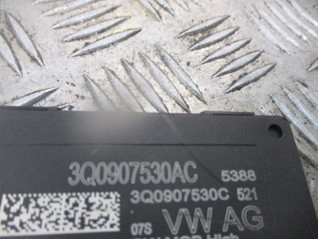 2018 GENUINE VW GOLF MK7.5 GATEWAY CONTROL MODULE UNIT ECU 3Q0907530AC - Image 2