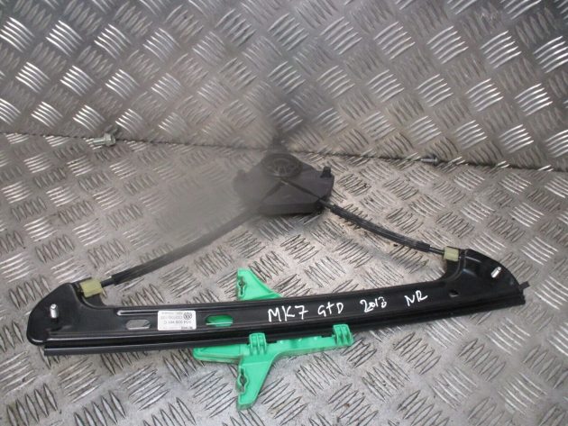 2018 GENUINE VW GOLF MK7.5 REAR LEFT PASSENGER SIDE WINDOW REGULATER 5G4839461C