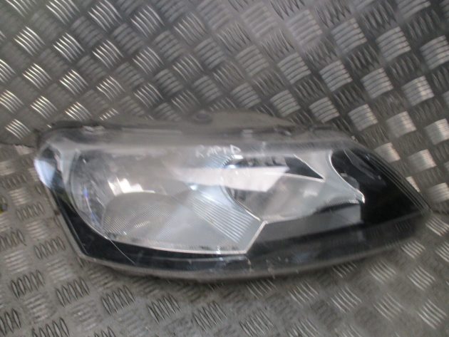2013 GENUINE SKODA RAPID FRONT RIGHT DRIVER SIDE HEADLIGHT LAMP 5JC941018 - Image 2