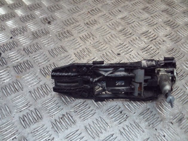 2018 GENUINE VW SHARAN FRONT RIGHT DRIVER SIDE EXTERIOR DOOR HANDLE OSF - Image 3
