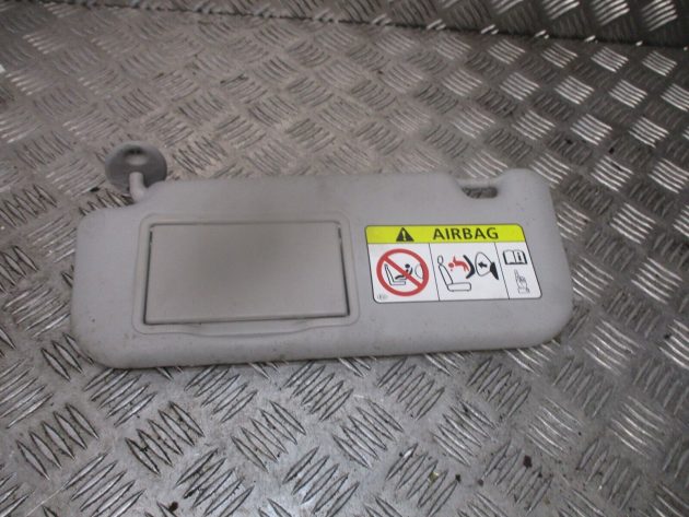 2016 GENUINE TOYOTA AURIS FRONT LEFT PASSENGER SIDE SUNVISOR NSF - Image 2