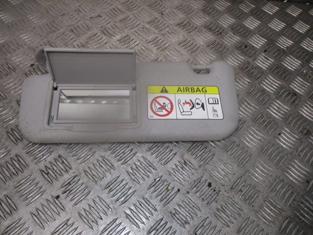 2016 GENUINE TOYOTA AURIS FRONT LEFT PASSENGER SIDE SUNVISOR NSF - Image 3