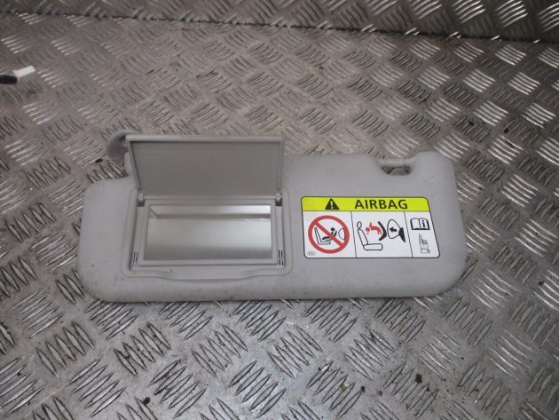 2016 GENUINE TOYOTA AURIS FRONT LEFT PASSENGER SIDE SUNVISOR NSF - Image 4