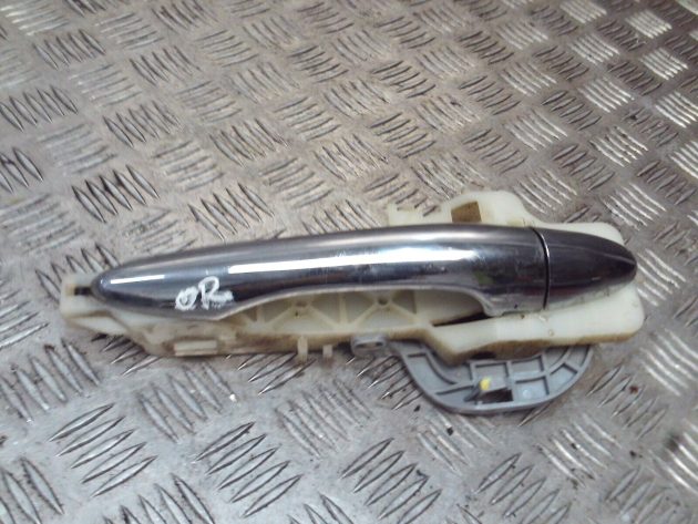 2014 GENUINE KIA SPORTAGE REAR RIGHT DRIVER SIDE EXTERIOR DOOR HANDLE - Image 3