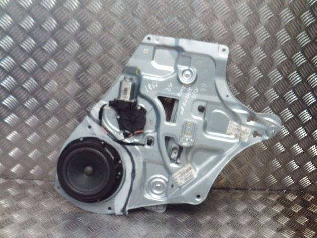 2014 KIA SPORTAGE REAR RIGHT DRIVER SIDE WINDOW REGULATER MOTOR 83480-3U030 OEM
