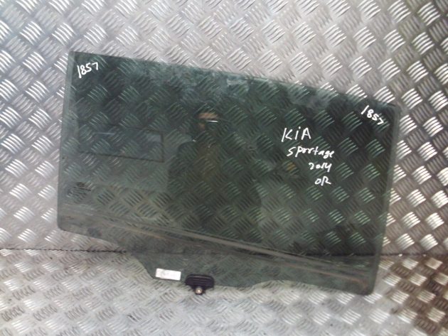 2014 GENUINE KIA SPORTAGE REAR RIGHT DRIVER SIDE DOOR WINDOW GLASS OSR - Image 2