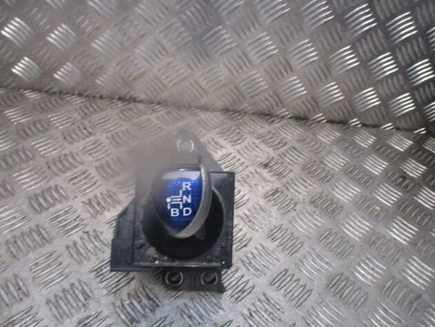 2014 GENUINE TOYOTA AURIS HYBRID AUTOMATIC GEAR SELECTOR/LEVER KNOB 75C582RHD - Image 2