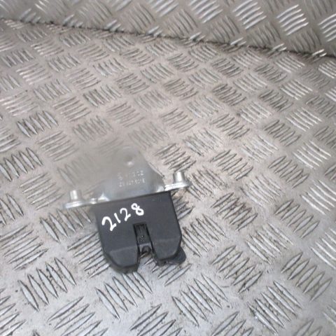 2012 GENUINE SKODA OCTAVIA REAR TAILGATE BOOTLID LATCH MACHANISM 1Z5827501E