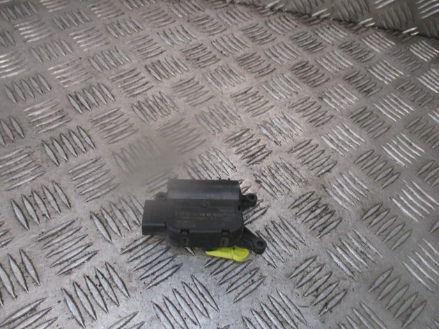 2010 GENUINE VW GOLF MK6 HEATER FLAP MOTOR ACTUATOR 1K2907511C