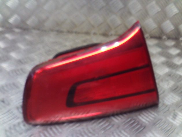 2014 KIA SPORTAGE REAR LEFT PASSENGER SIDE INNER TAILLIGHT LAMP 92405-3W510 - Image 2