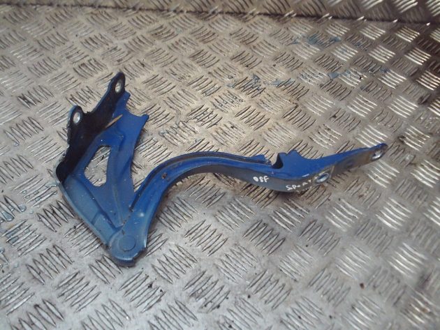 2014 GENUINE KIA SPORTAGE FRONT RIGHT DRIVER SIDE BONNET HINGE OSF - Image 2