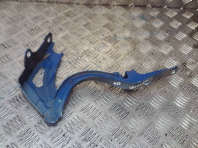 2014 GENUINE KIA SPORTAGE FRONT RIGHT DRIVER SIDE BONNET HINGE OSF - Image 3